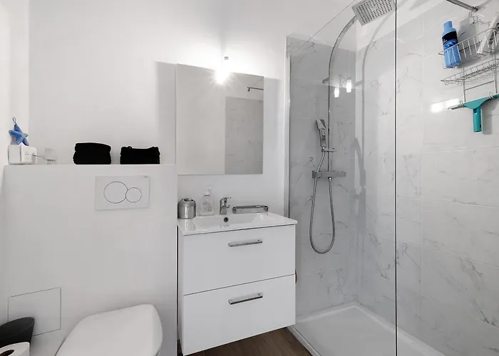 Cap D'antibes Hermitage 2p Garage Apartment *